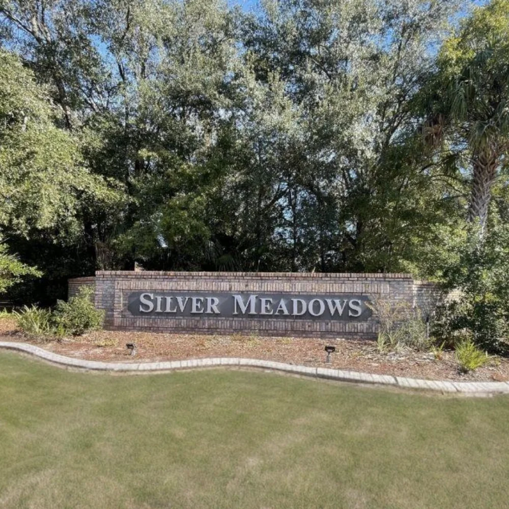Silver Meadows sign